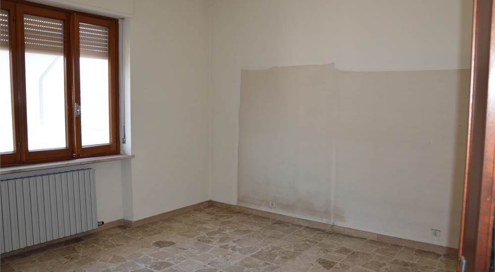 Photo 35